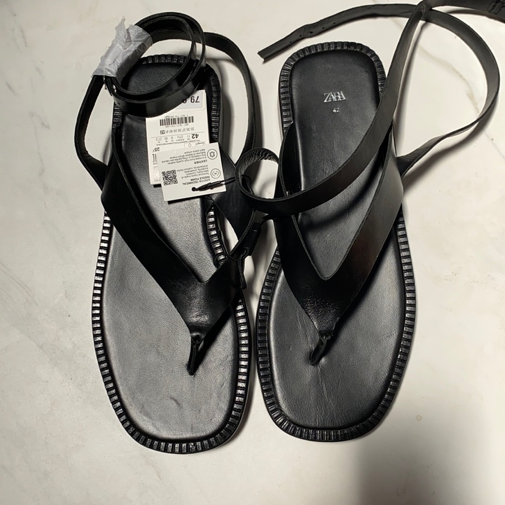 Brand New Zara Black Ankle Wrap Sandal